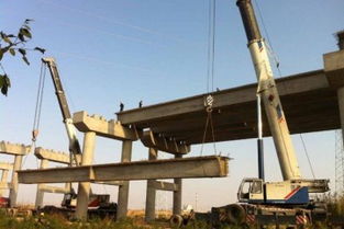 邵阳县吊车出租公司 建筑工程机械与设备租赁中的吊车日常小知识