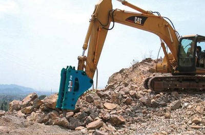 挖掘机液压马达的最低稳定转速达标标准及其在建筑工程机械租赁中的意义